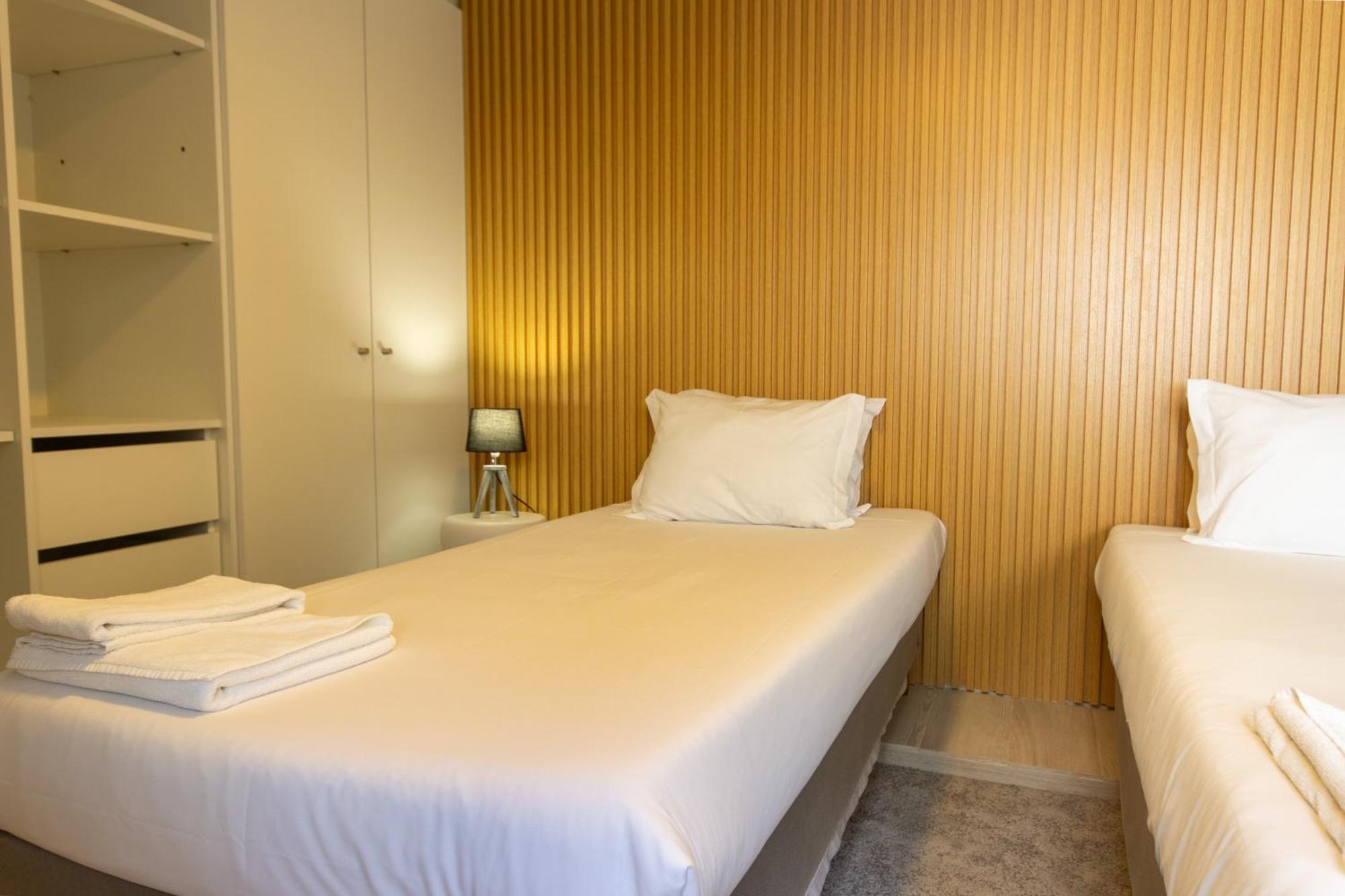 Orm Poveiros Apartments Porto Bagian luar foto