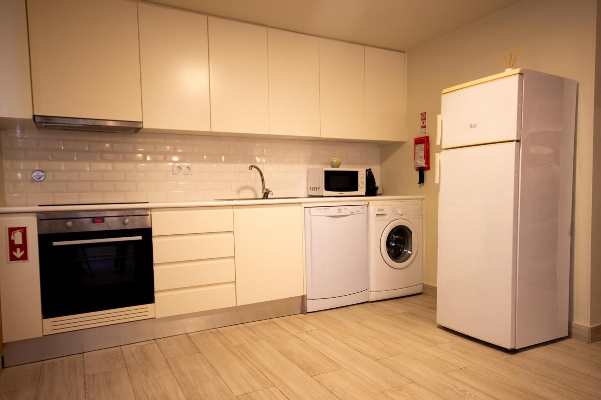 Orm Poveiros Apartments Porto Bagian luar foto